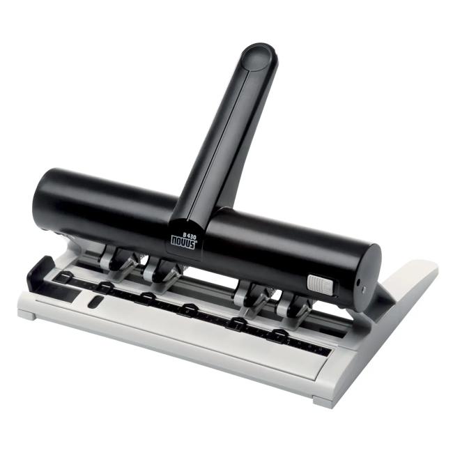 [NO250470] Čtyřděrovačka Novus B 430 černá/šedá