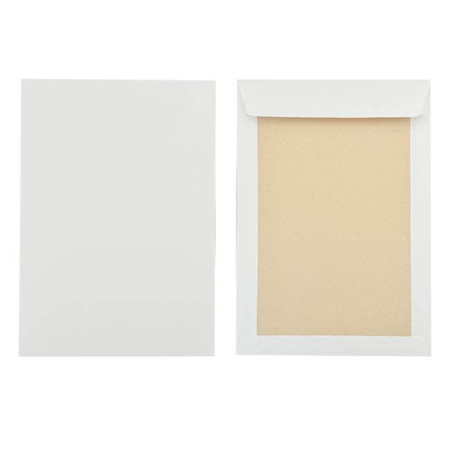 Poštovní tašky B4 s páskou, s kartonovou zadní stranou bílé