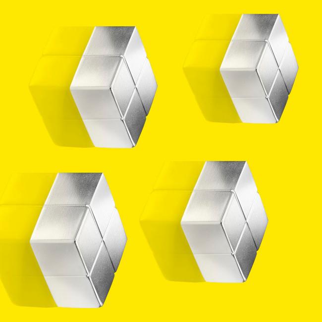 Magnety extra silné na skleněné tabule, kostka, 4 ks